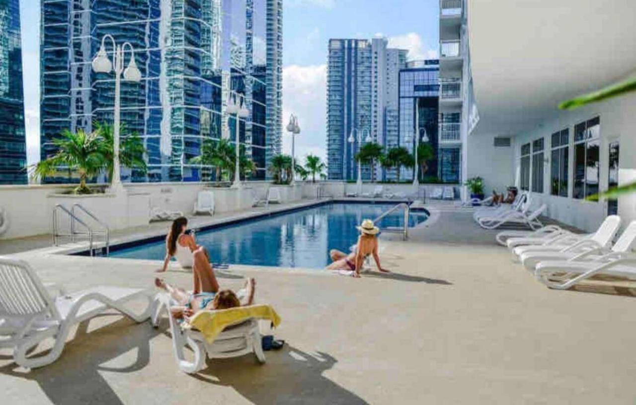 Luxurious 1Br High Rise Condo Brickell-Free Parking Майами Экстерьер фото