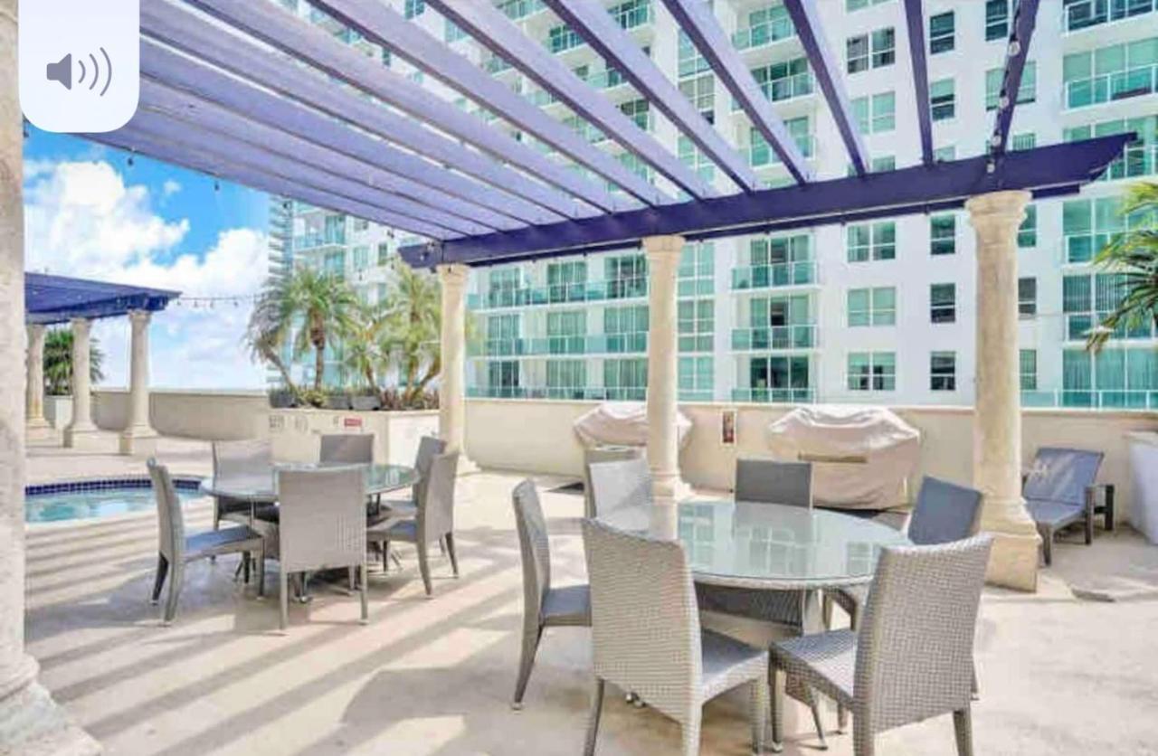 Luxurious 1Br High Rise Condo Brickell-Free Parking Майами Экстерьер фото
