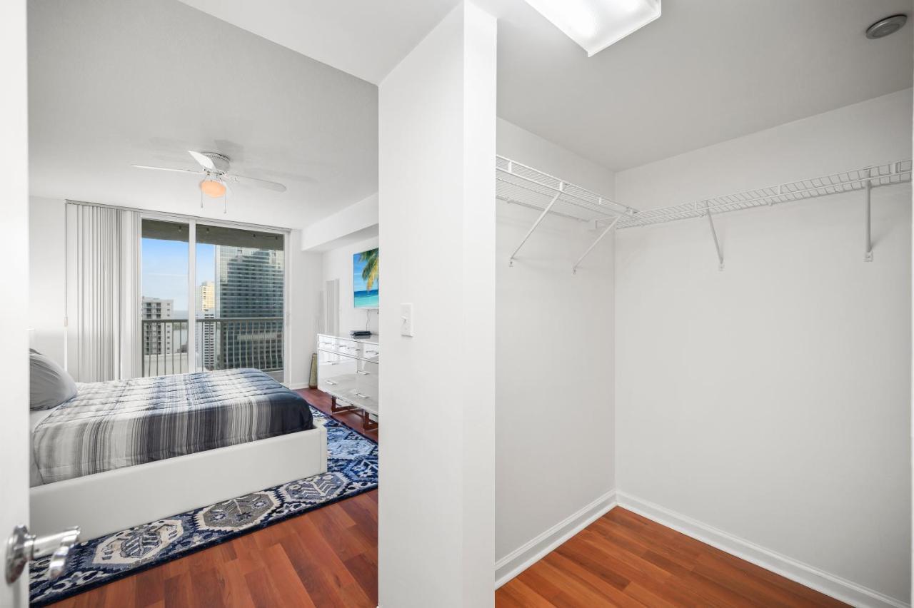 Luxurious 1Br High Rise Condo Brickell-Free Parking Майами Экстерьер фото